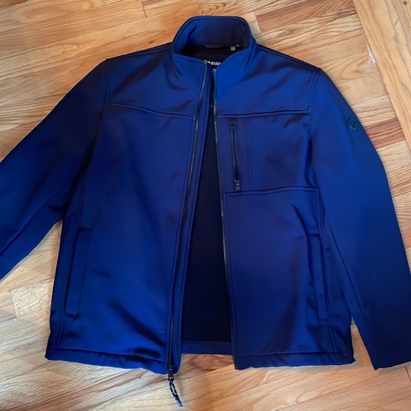 Calvin Klein Men's Infinite Stretch Soft Shell Jacket - Picture 8 of 10